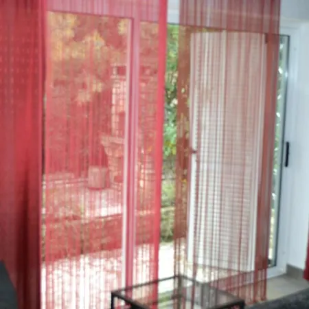 Edward Διαμέρισμα *