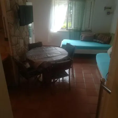 Edward Διαμέρισμα Premantura