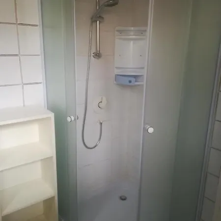 Edward Διαμέρισμα