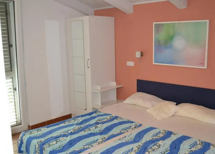 Edward Apartment