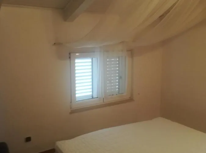 Apartment Edward