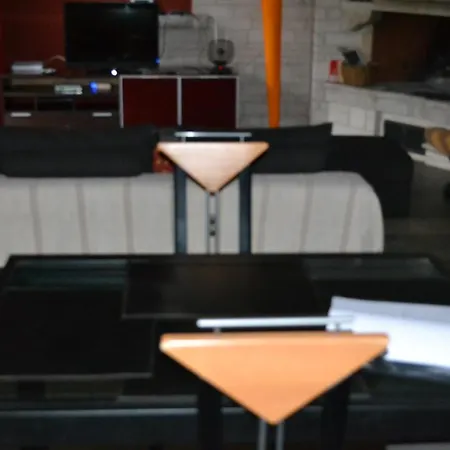 Edward Apartment