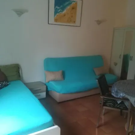 Edward Apartment