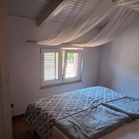 Apartman Edward *